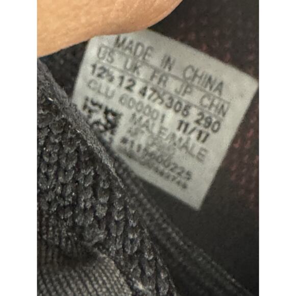 adidas Black Red Accent 12.5 Yeezy Boost 350 V2 Bred CP9652 Kanye Streetwear - Picture 8 of 8